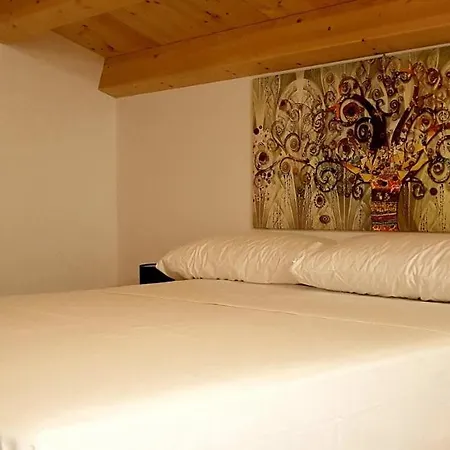 Terrazza Caracciolo 公寓