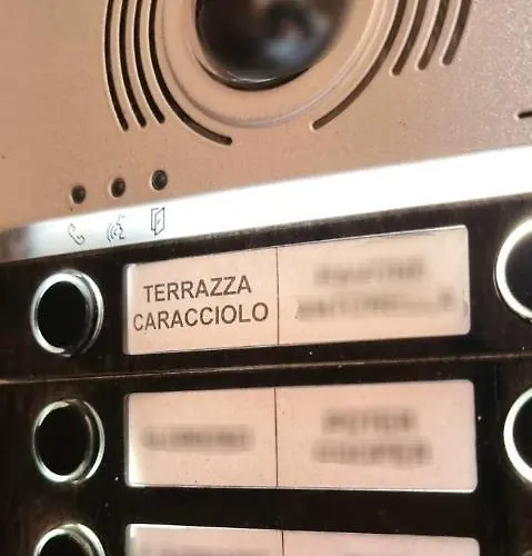 Terrazza Caracciolo Апартаменти *